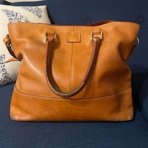 Dooney & Bourke Bag